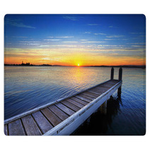 Setting Sun Behind The Boat Jetty, Lake Maquarie Rugs 61032414