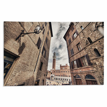 Siena, Italy. Beautiful View Of Famous Medieval Architecture Rugs 61151538