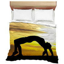 Silhouette Of A Woman Bedding 33100756