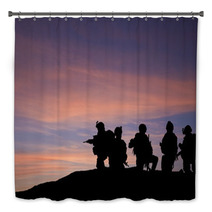 Silhouette Of Modern Troops In Middle East Silhouette Bath Decor 34163693