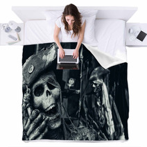 Skeleton Pirates Portrait Blankets 52393846