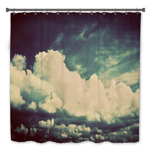Sky With Fluffy Clouds. Retro, Vintage Style Bath Decor 61554559