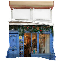 Small Shop In Toulouse. Bedding 5423224