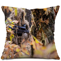 Sniper Hiding In The Bushes/Sniper In Camouflage Suit Hiding Among The Bushes In The Autumn Forest Pillows 93951075