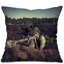 Soldier On Battle Field Pillows 49754296