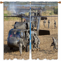 Soldiers Boarding Helicopter Window Curtains 70352735