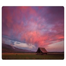 Solitary Barn In Sunset Skies Rugs 130407437