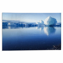 Start Winter At Glacier Lagoon  In Iceland Rugs 73339563