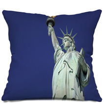 Statue Of Liberty, New York City, USA Pillows 66505716