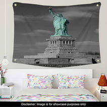 Statue Of Liberty New York Wall Art 21999767