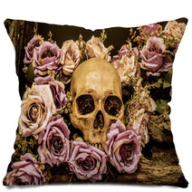 Still Life Human Skull With Roses Background Pillows 102897789