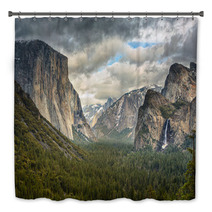 Stormy Clouds Over Tunnel View In Yosemite Bath Decor 50014936