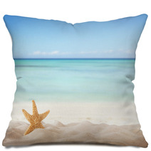 Summer Beach With Starfish Pillows 66245374