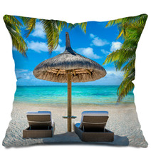 Summer On The Beach Pillows 62850194