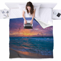 Sunrise In Cancun Blankets 54728393