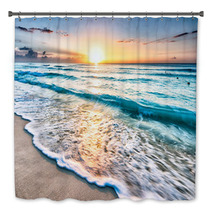 Sunrise Over Beach In Cancun Bath Decor 64168411