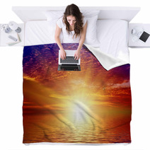 Sunset On Sea Blankets 66128610
