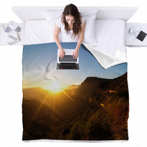 Sunset Over The Mountains Blankets 61731952