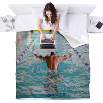 Swimmer In The Swimming Pool Blankets 72117527
