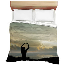 Terrific View Of A Beautiful Sunset In Africa Bedding 65634671