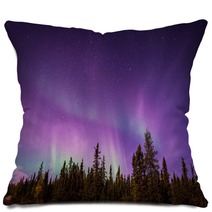 The Amazing Night Skies Over Yellowknife Northwest Territories Of Canada Putting On An Aurora Borealis Show Pillows 98360236