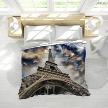 The Eiffel Tower From Below Bedding 63947491