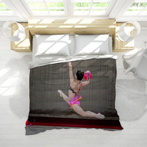 The Girl Gymnastics Is Back With Ball Bedding 84025947