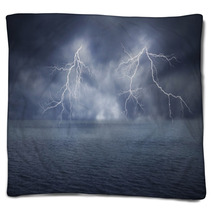 The Lightning On The Ocean Blankets 64919830