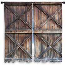 The Old Wooden Door Background Window Curtains 176736565