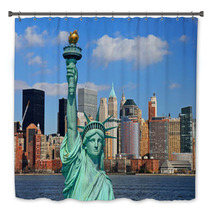 The Statue Of Liberty And Manhattan Skyline Bath Decor 7024955
