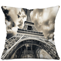 The Tower From Below Pillows 57971805