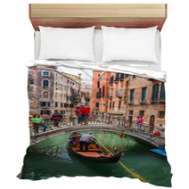 Tourists Travel On Gondolas At Canal Bedding 67253211