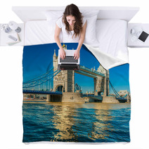 Tower Bridge, London, UK Blankets 61791887