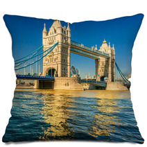 Tower Bridge, London, UK Pillows 58606770