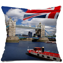 Tower Bridge With Flag Of England In London Pillows 41642570