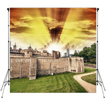 Tower Of London Famous Royal Castle And Medieval Prison Backdrops 65441406
