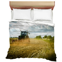Tractor Ploughs Field Bedding 49500204