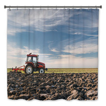 Tractor Plowing Field Bath Decor 58117119