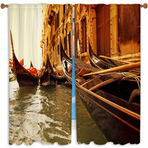 Traditional Venice Gondola Ride Window Curtains 10147240