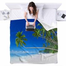Tropical Paradise Beach Blankets 64933369