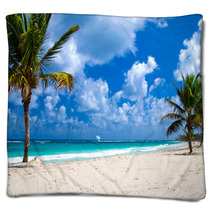 Tropical Sea Blankets 65843355
