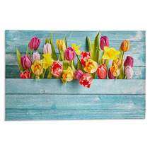 Tulip Border With Copy Space Rugs 105028548