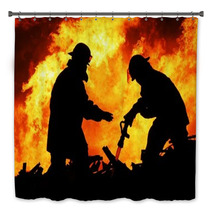 Two Fire Fighters And Huge Flames Bath Decor 38867801