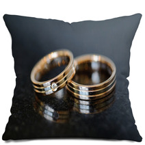 Two Golden Rings Pillows 61660180