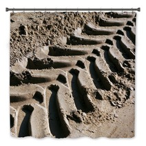 Tyre Tracks On Sand With Blur Effect Bath Decor 147702787