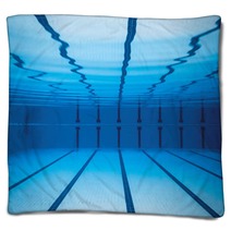 Underwater Empty Swimming Pool Blankets 199160562