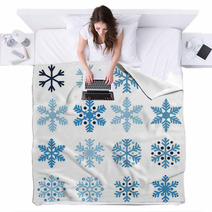 Various Snowflakes Blankets 69868142