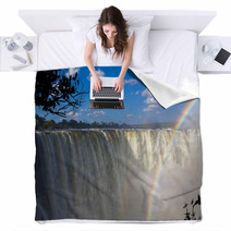 Victoria Falls Blankets 53019856