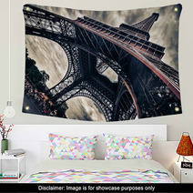 View Of Eiffel Tower In Grungy Dramatic Style Wall Art 63607109