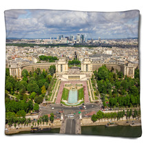 View Of Paris  River Seine The Palais De Chaillot La Defense Blankets 67986689